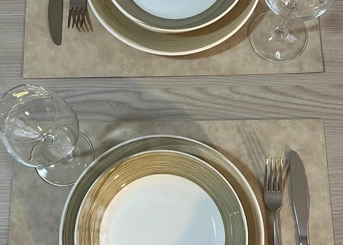 Bicerin Brown Apartment *